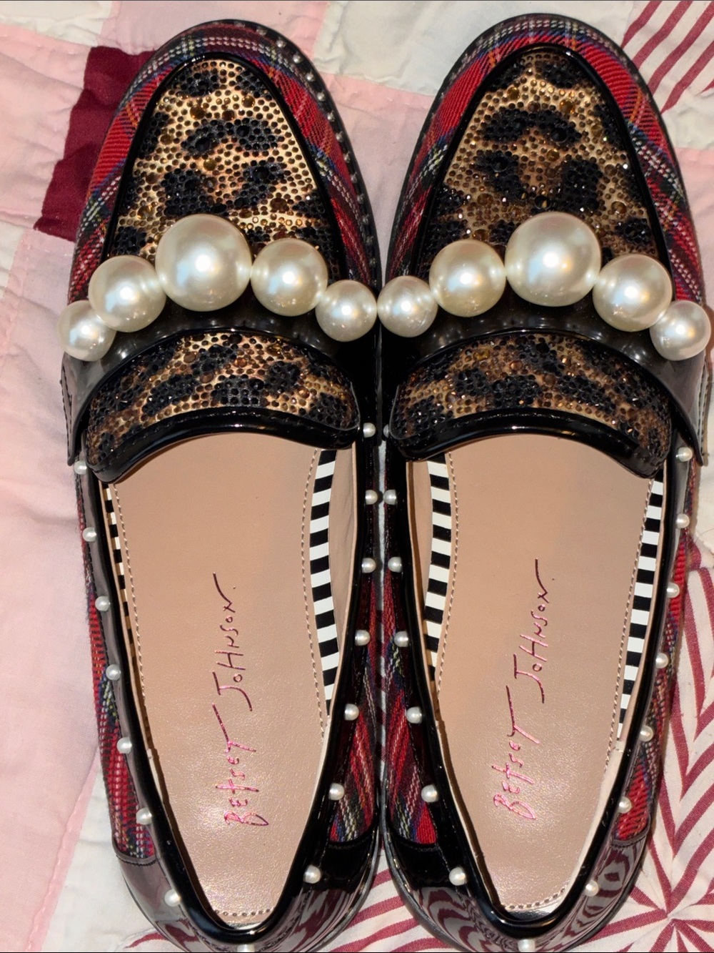 NEW Betsey Johnson Red Plaid & Leopard Print Pearl-Trim Loafers 8.5 - Picture 10 of 13